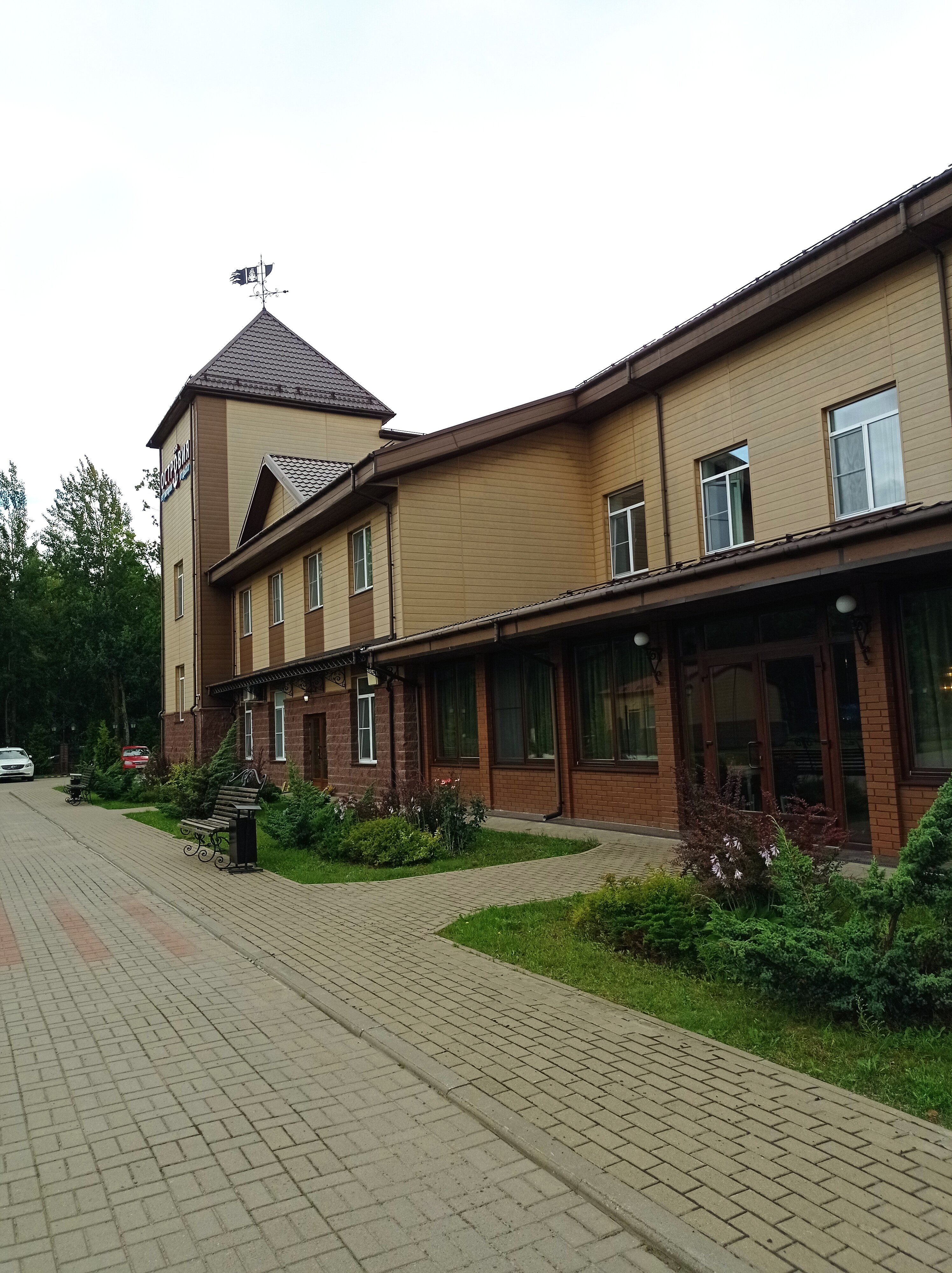Территория гостиницы